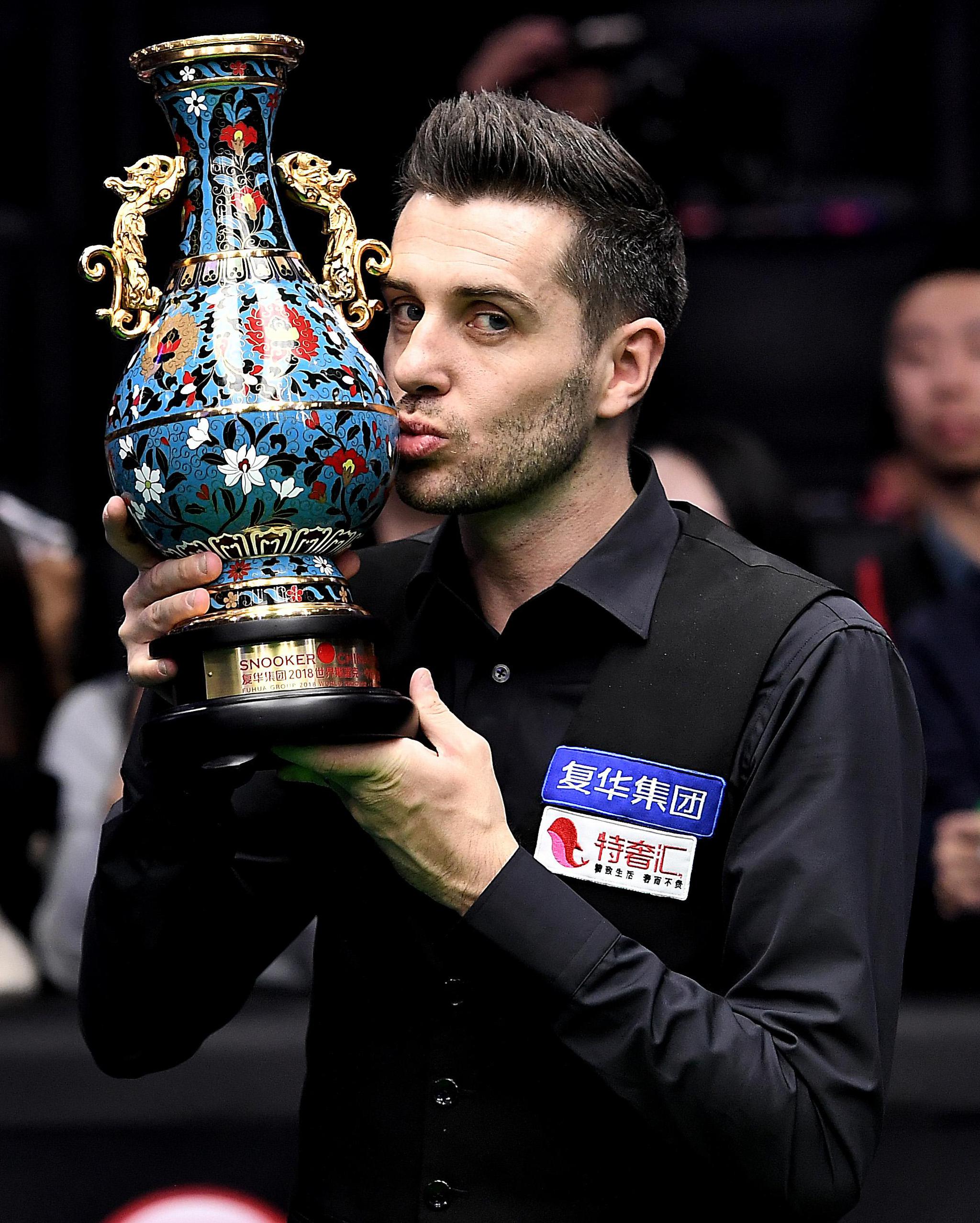 短期合同的 短期合同的